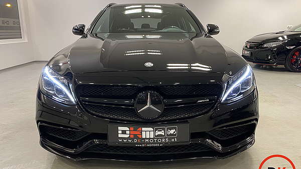 Mercedes C63 S AMG  T-Modell Foto 22