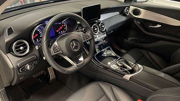 Mercedes GLC 220d 4Matic Coupe AMG Line 2018er Foto 16