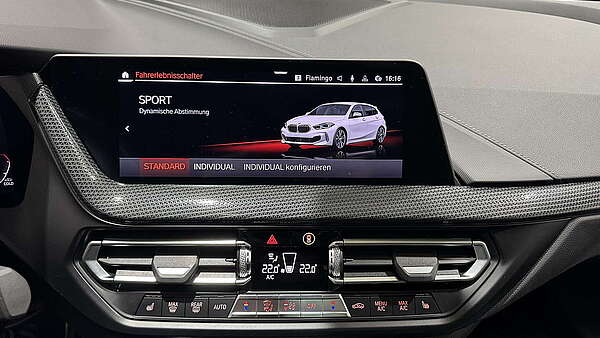 BMW M135i xDrive F40 Performance Foto 32