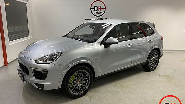 Porsche Cayenne II S PHEV Hybrid Platinum Edition Foto 0