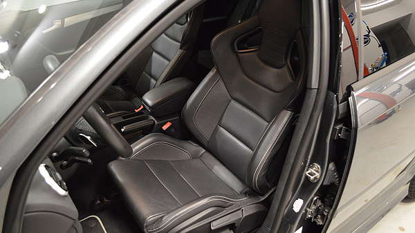 Audi RS3 Sportback 8P grau Foto 12