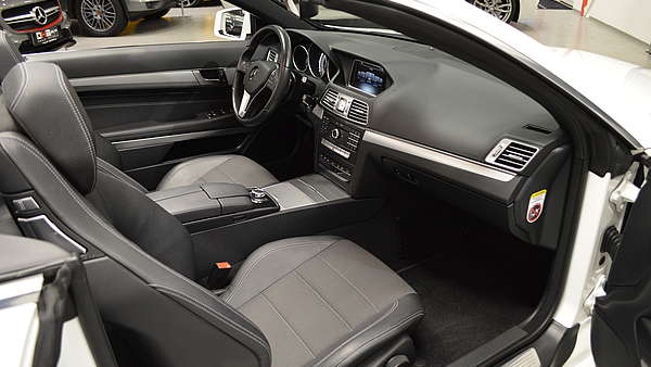 Mercedes E200 Cabrio Automatik Foto 18