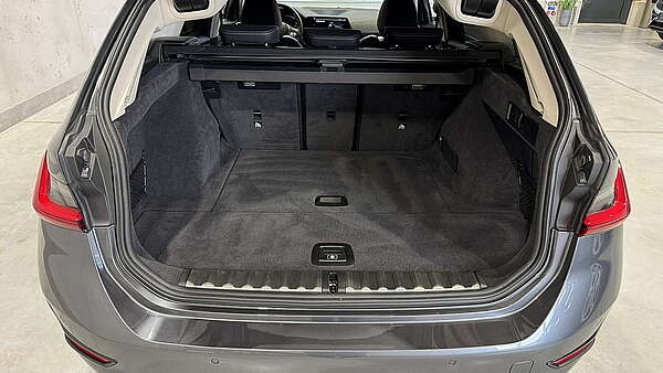 BMW 320i Touring (G21) Sport Line Aut. Foto 20