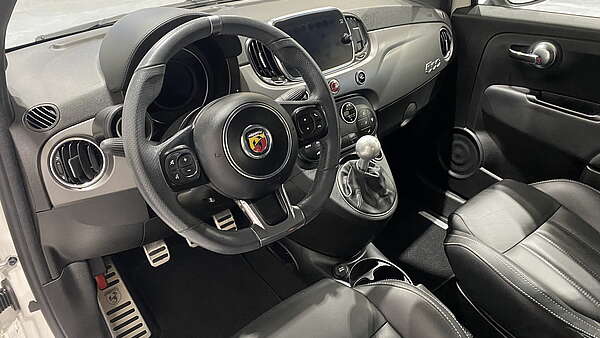 Abarth 595C Turismo weiss Foto 8