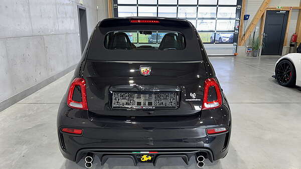 Abarth 695C Competizione 2023 Foto 3