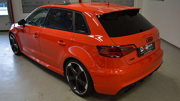 Audi RS3 8V Foto 3