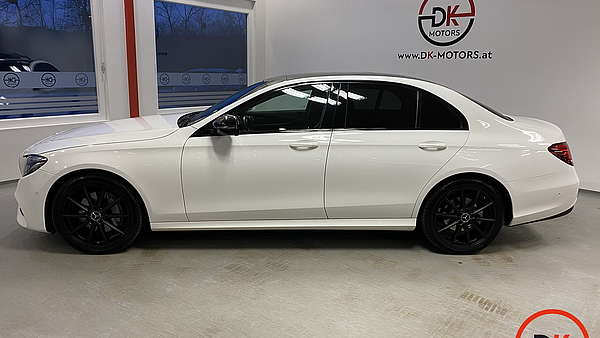 Mercedes E 220d 4Matic AMG Line Foto 1