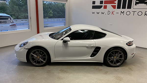 Porsche 718 Cayman PDK weiss Foto 1