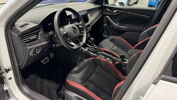 Skoda Kamiq Monte Carlo 1,0 TSI DSG Foto 13