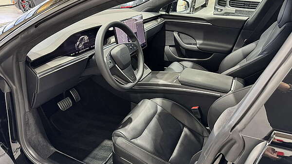 Tesla Model S Plaid (1020 PS) Foto 12