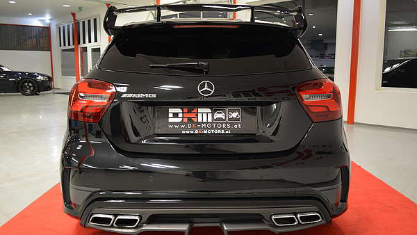 Mercedes A45 AMG Edition One Foto 4