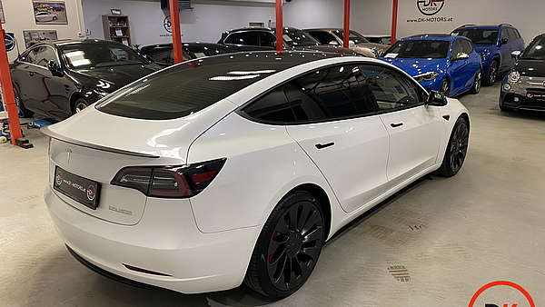 Tesla Model 3 Performance AWD Foto 4