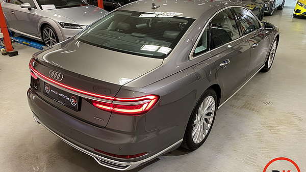 Audi A8 50 TDI Quattro Tiptronic Foto 14