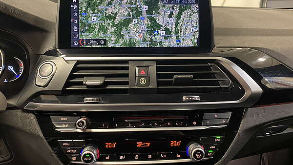 BMW X4 20d xDrive Autm. M-Paket 2018er Foto 28