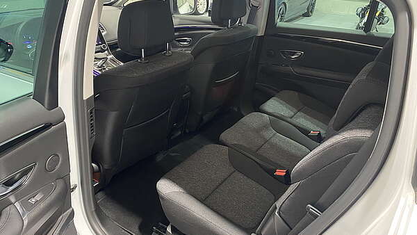 Renault Espace Zen Blue dCi 160 EDC Foto 10