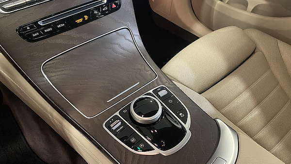 Mercedes GLC 250d 4Matic Coupe Aut. AMG Line Foto 25