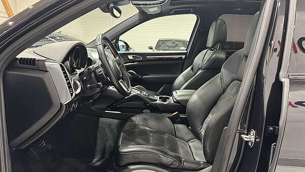 Porsche Cayenne II Aut. Platinum Edition Diesel Foto 10