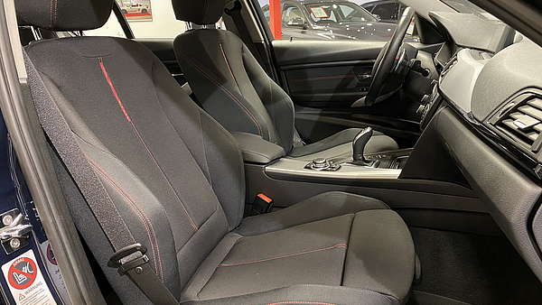 BMW 328i F30 Sport Line Automatik Foto 14