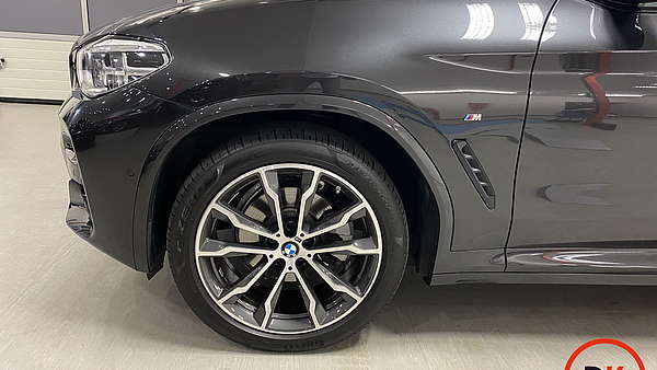 BMW X3 20d xDrive M-Paket grau Foto 11
