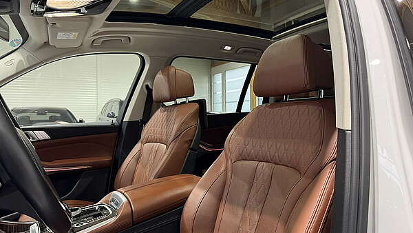 BMW X7 xDrive 30d  6-Sitzer Design Pure Excellence Foto 17