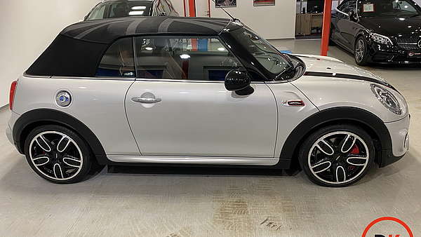 Mini John Cooper Works Cabrio Autm. Foto 5