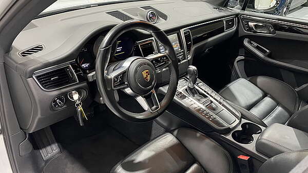 Porsche Macan S weiss 2014er Foto 9