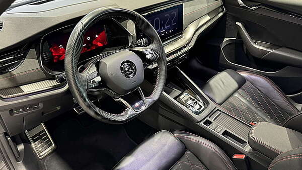 Skoda Octavia Combi RS 245 TSI DSG 2021 Foto 17