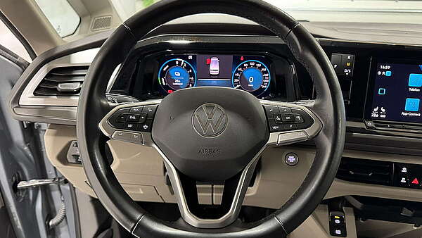 VW T7 Multivan 1,4 TSI Eco eHybrid 7 Sitzer KR Foto 32