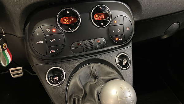 Abarth 695 70° Anniversario Foto 27