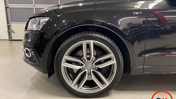 Audi SQ5 3.0 TDI Quattro Foto 12