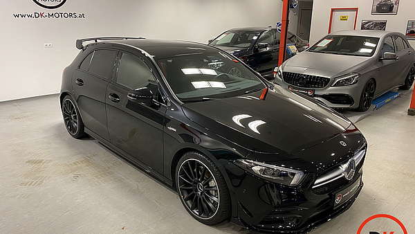 Mercedes A35 AMG Black Foto 6