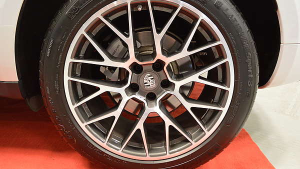 Porsche Macan S weiß Foto 12