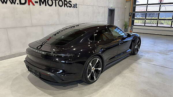 Porsche Taycan Basis Plus 83,7 kWh Foto 2