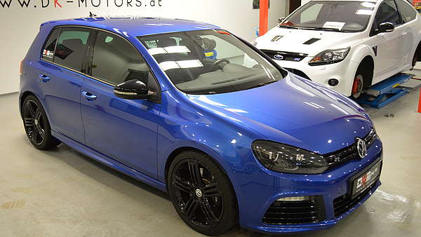 VW Golf 6R blau / schwarz Foto 9