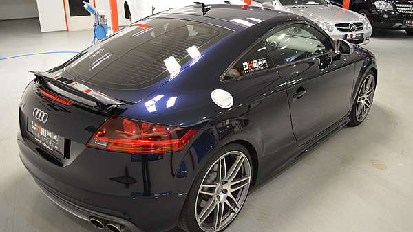 Audi TTS 8J blau Foto 4