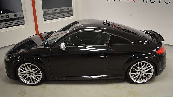 Audi TTS S-Tronic 8S schwarz Foto 9