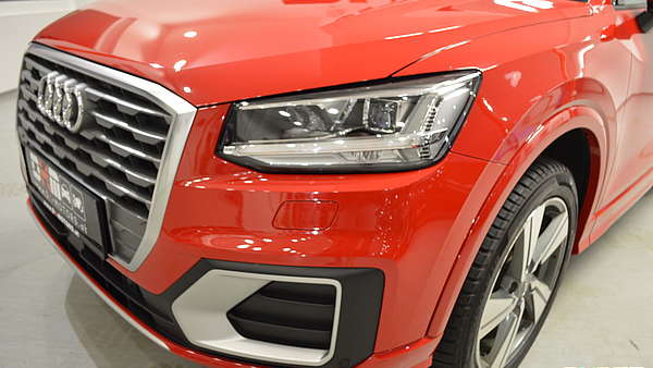 Audi Q2 Sport Quattro S-Tronic TDI Foto 7