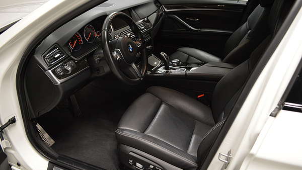 BMW 535d xDrive M-Paket Autm. Foto 11