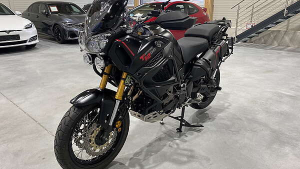 Yamaha XT1200ZE Super Tenere Foto 4