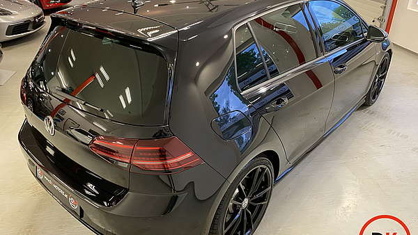 VW Golf 7R DSG Facelift schwarz Foto 4