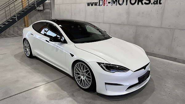 Tesla Model S Plaid 2023 Foto 1
