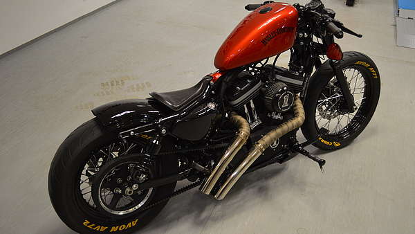 Harley Davidson Sportster Iron 883 XL Foto 9