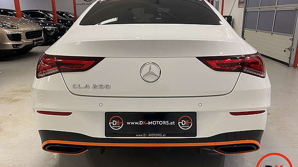 Mercedes CLA 250 Edition One Foto 3