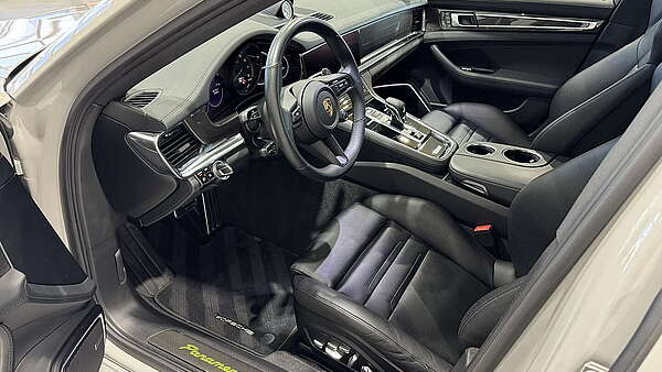 Porsche Panamera 4S Hybrid Sport Turismo 2021 Foto 13