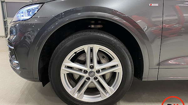 Audi Q5 3.0 TDI Sport Quattro Automatik S-Line Foto 15