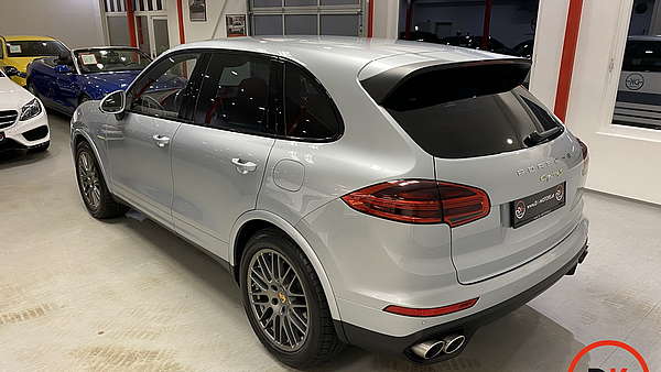 Porsche Cayenne II S PHEV Hybrid Platinum Edition Foto 3