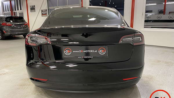 Tesla Model 3 Long Range AWD Foto 3