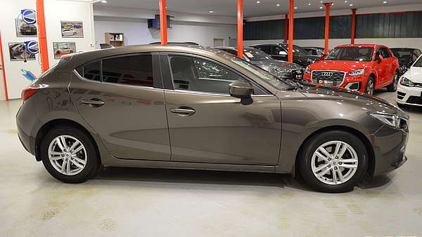 Mazda 3 G120 Attraction Foto 4