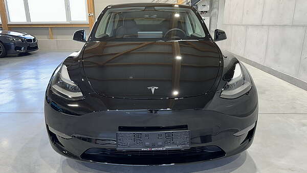 Tesla Model Y Performance All Black & Carbon Foto 6