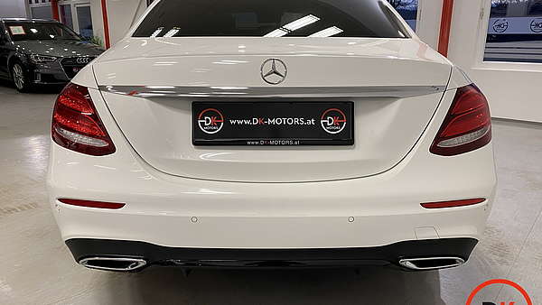 Mercedes E 220d 4Matic AMG Line Foto 3